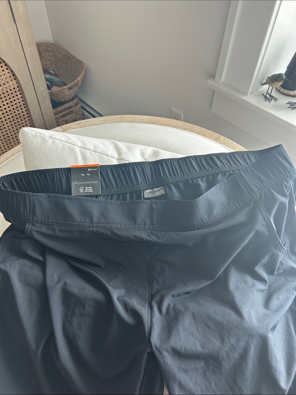 Eddie Bauer Traveler Ankle Pant - black xxl - Picture 3 of 6